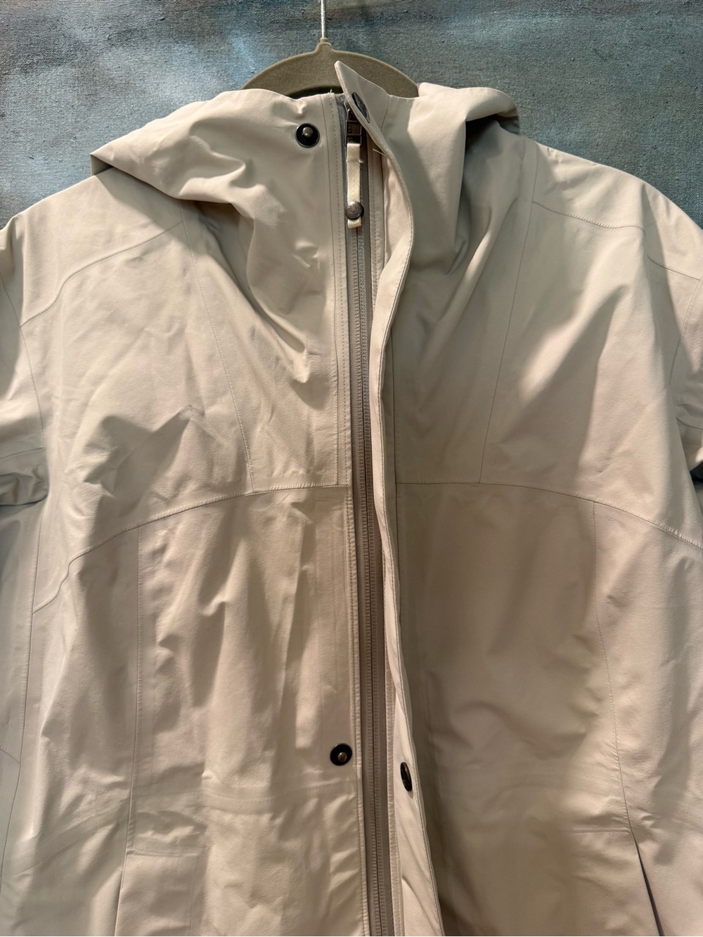 Arc'teryx Women's Hooded Raincoat in Light Beige - Picture 8 of 11